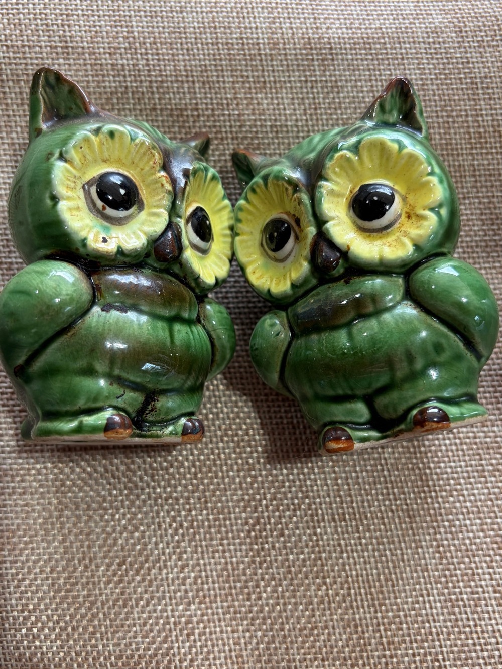 Glossy Green Ceramic Owl Salt and Pepper Shaker Pair with Yellow Eyes